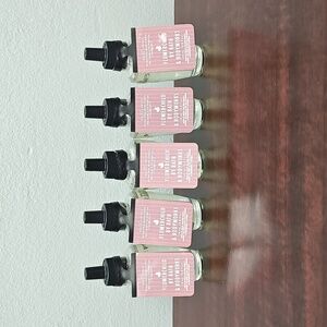 Bath & Body Works White Barn 5 Piece FLOWERCHILD Wallflower Bundle